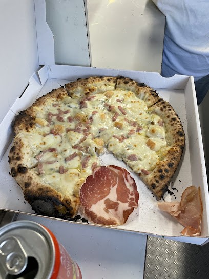 La Tour de Pizz's, Pizzas à Emporter à Four