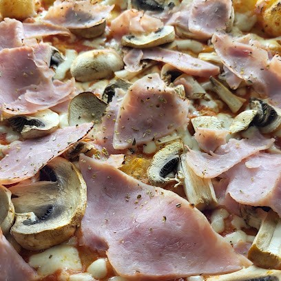 Team Sorcier Pizza L'Argentière-la-Bessée, Pizzas à Emporter à L'Argentière-la-Bessée