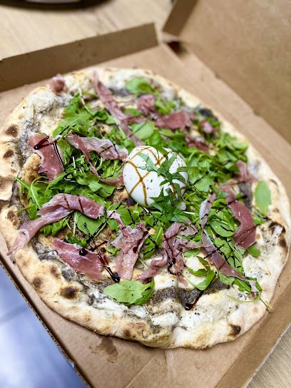 Pizzeria di milano, Pizzas à Emporter à Cuges-les-Pins