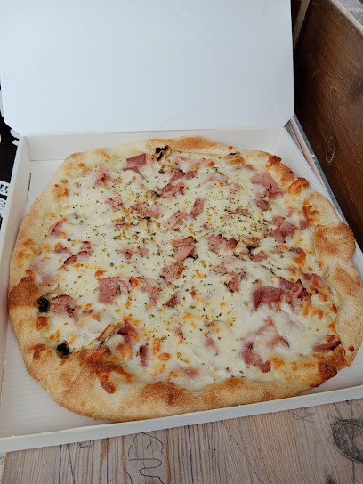 Distributeur De Pizza - Le Thil Quevauvillers, Pizzeria à Quevauvillers