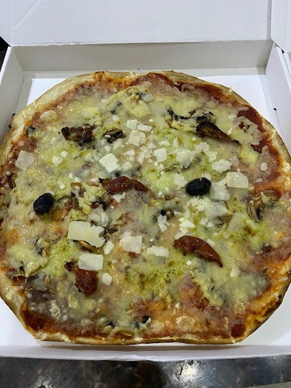 La Petite Italie, Pizzas à Emporter à Rosporden