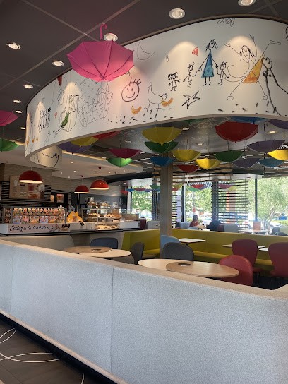 McDonald's, Pizzeria à Orange